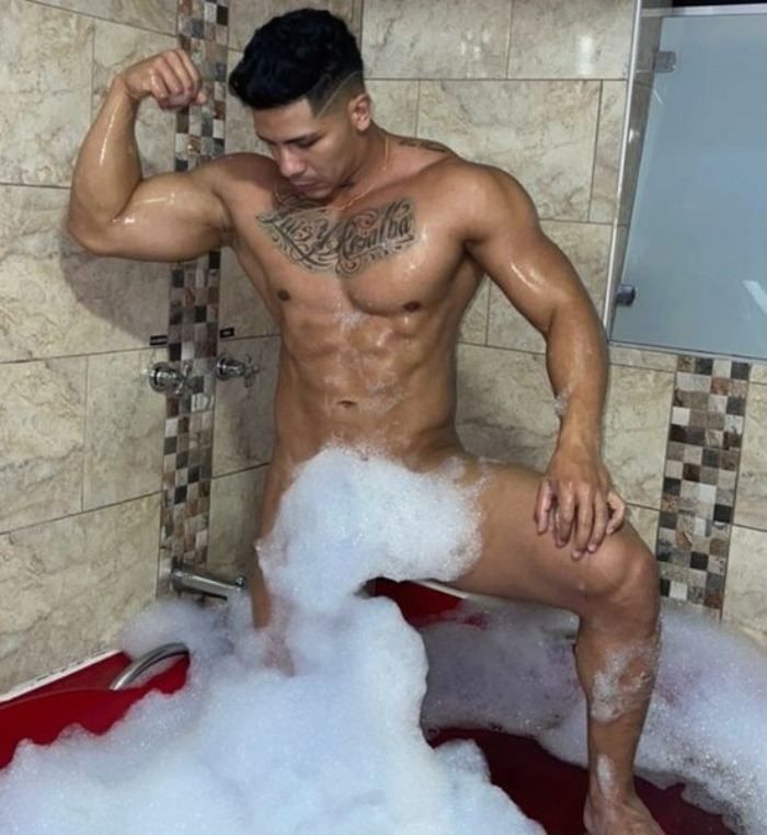 Fabian Arango Flirt4Free Male Webcam Model Muscle Hunk 