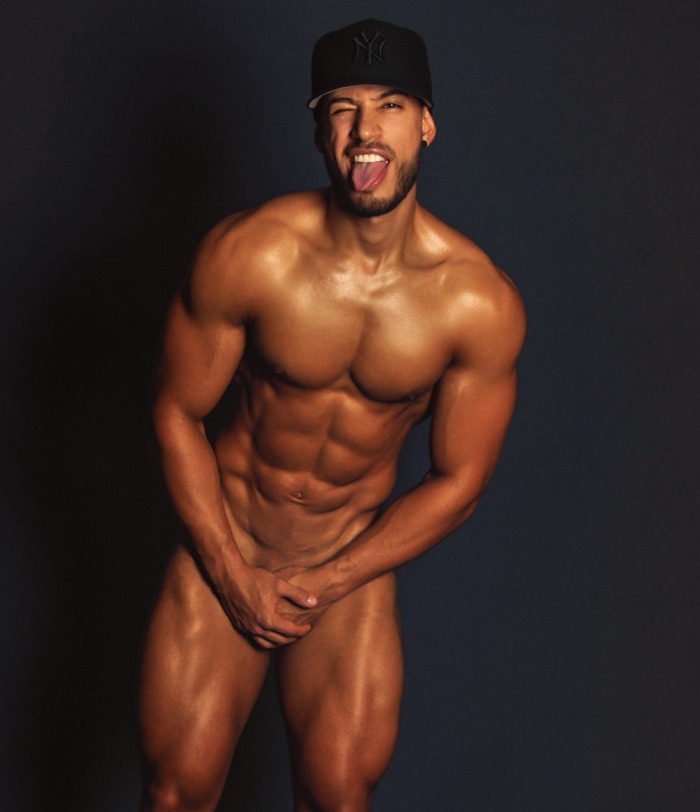 James Axel Flirt4Free Male Webcam Model Naked Muscle Hunk