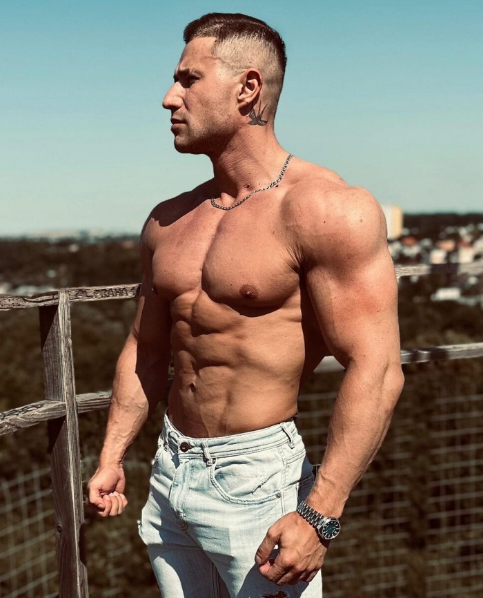 Alex Romanoff Flirt4Free Male Model Muscle Hunk 
