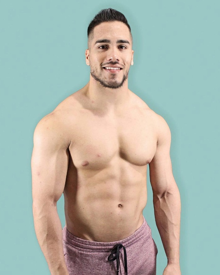 Kyle Volkov Flirt4Free Male Webcam Model Muscle Hunk 