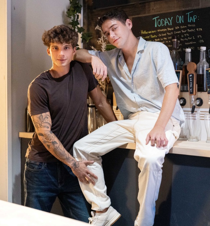 Leo Levine Joey Mills Gay Porn Breeding The Bartender