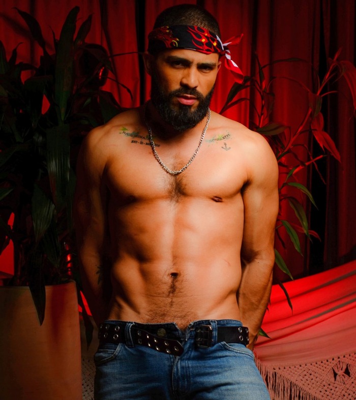 Leo Diaz Flir4Free Male Model