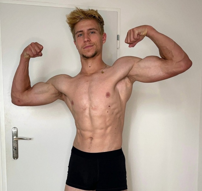 Evan Richmond Flirt4Free Male Model Muscle Jock 