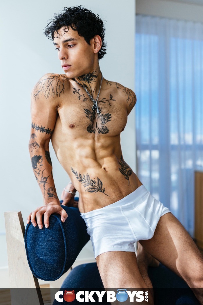 Lyle Isara Gay Porn Star Tattooed Male Model
