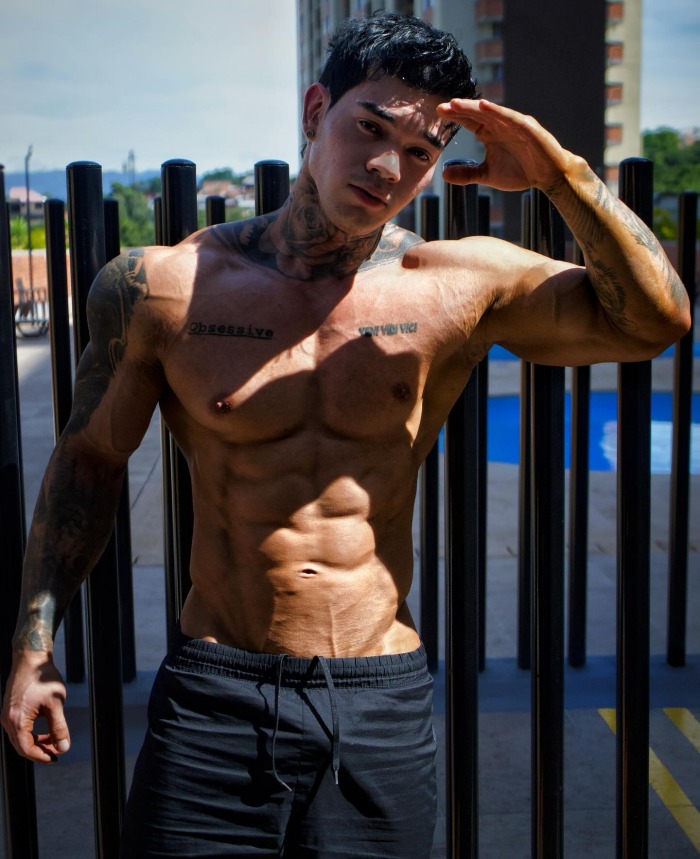 Justin Clark Flirt4Free Chaturbate Webcam Model Muscle Hunk 