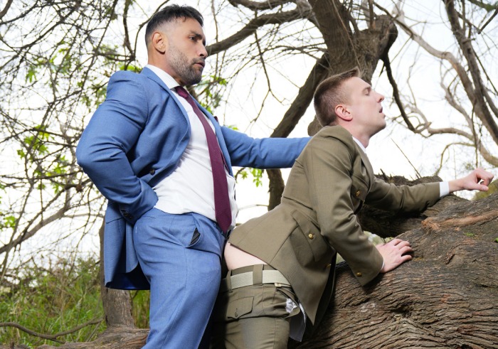 Gay Porn Gianni Gio Fucks Serg Shepard MenAtPlay