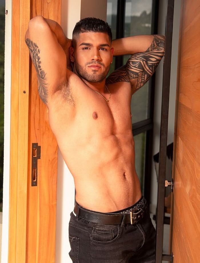 Samir Hazard Flirt4Free Male Model Shirtless Muscle Hunk