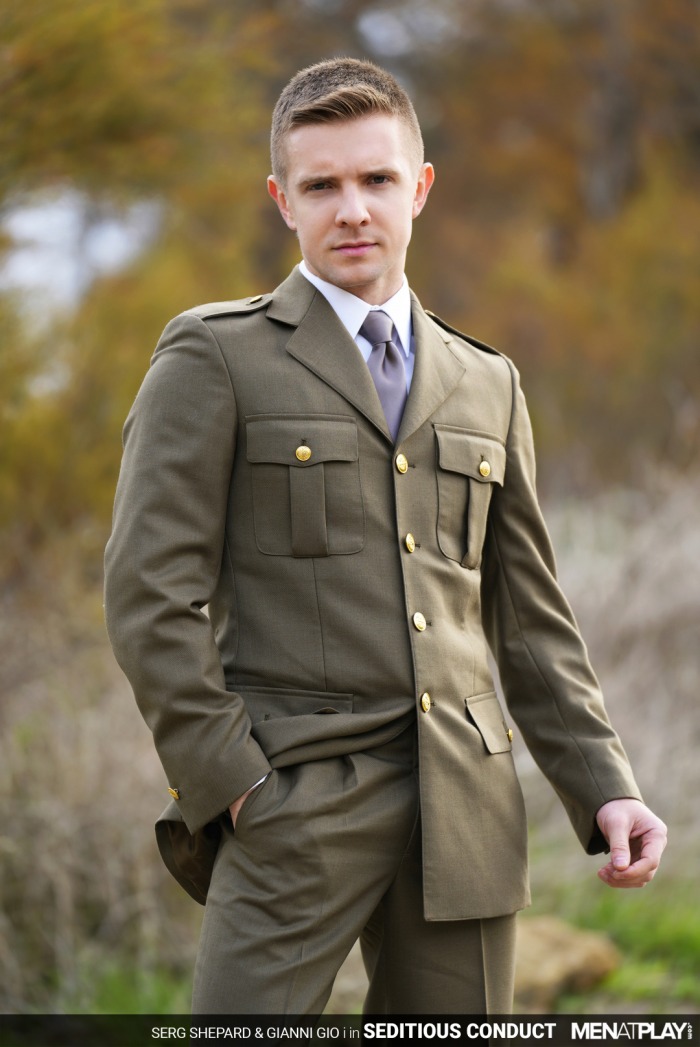 Serg Shepard Gay Porn Star Suit MenAtPlay 