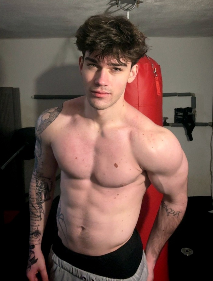 Jasper Miles Flirt4Free Male Model Webcam Handsome Stud