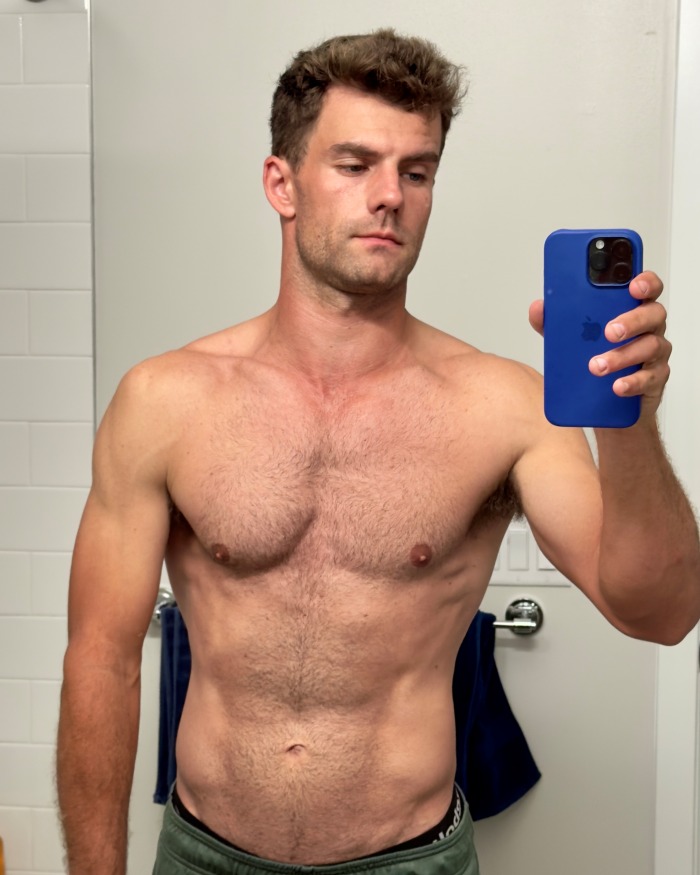 Jon Ryder Gay Porn Star Handsome Man Shirtless Selfie