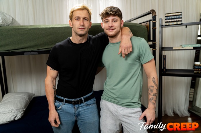 Nicholas Ryder Dex Devall Gay Porn