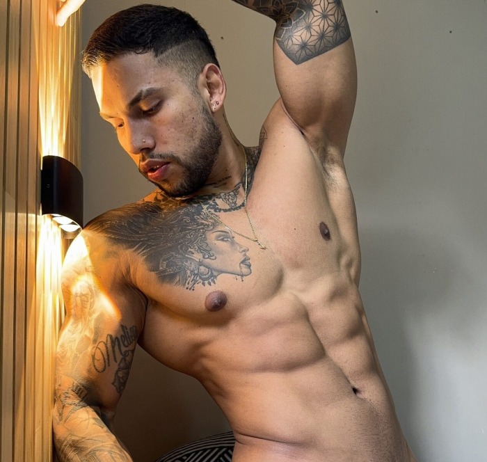 Sebastian Gaizor Flirt4Free Male Model Webcam Hunk Tattooed Stud