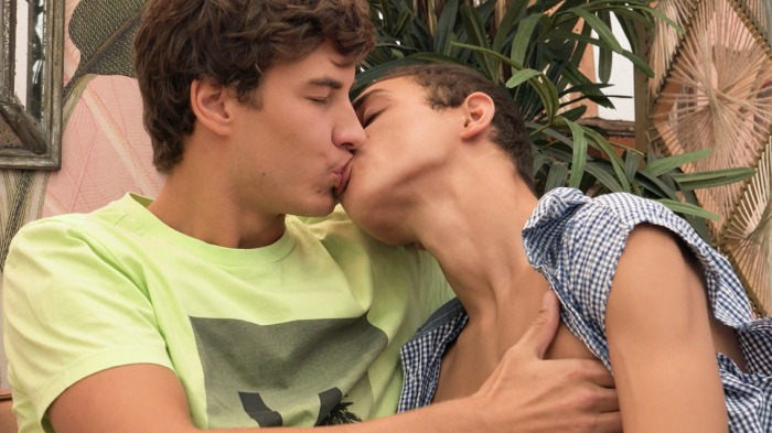 Tom Houston Lucian Solis BelAmi Gay Porn Twink