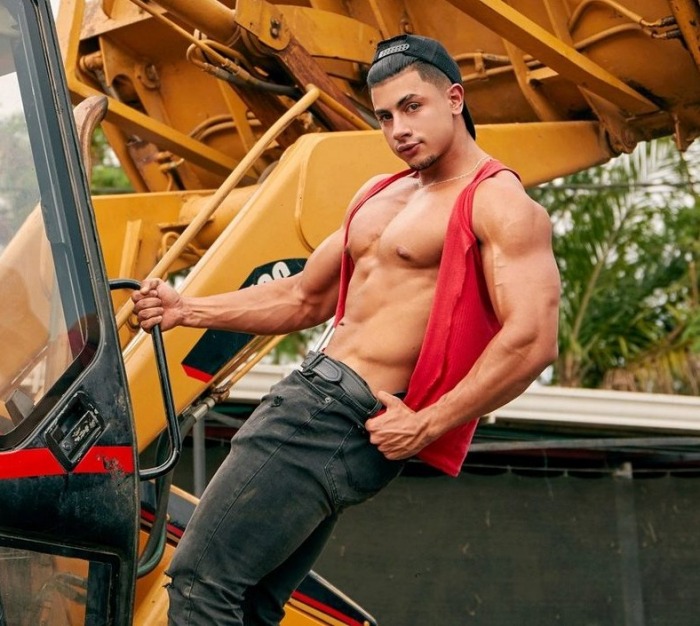 Jarod Haiden Flirt4Free Male Webcam Model Muscle Hunk