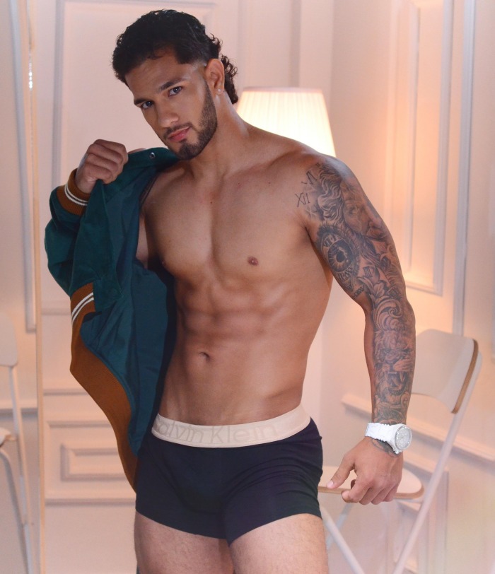 Miike Thomson Flirt4Free Chaturbate Cam Male Model Muscle Jock 