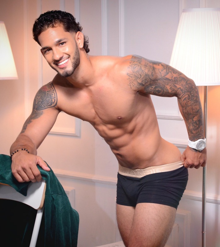 Miike Thomson Flirt4Free Chaturbate Cam Male Model Muscle Jock XXX